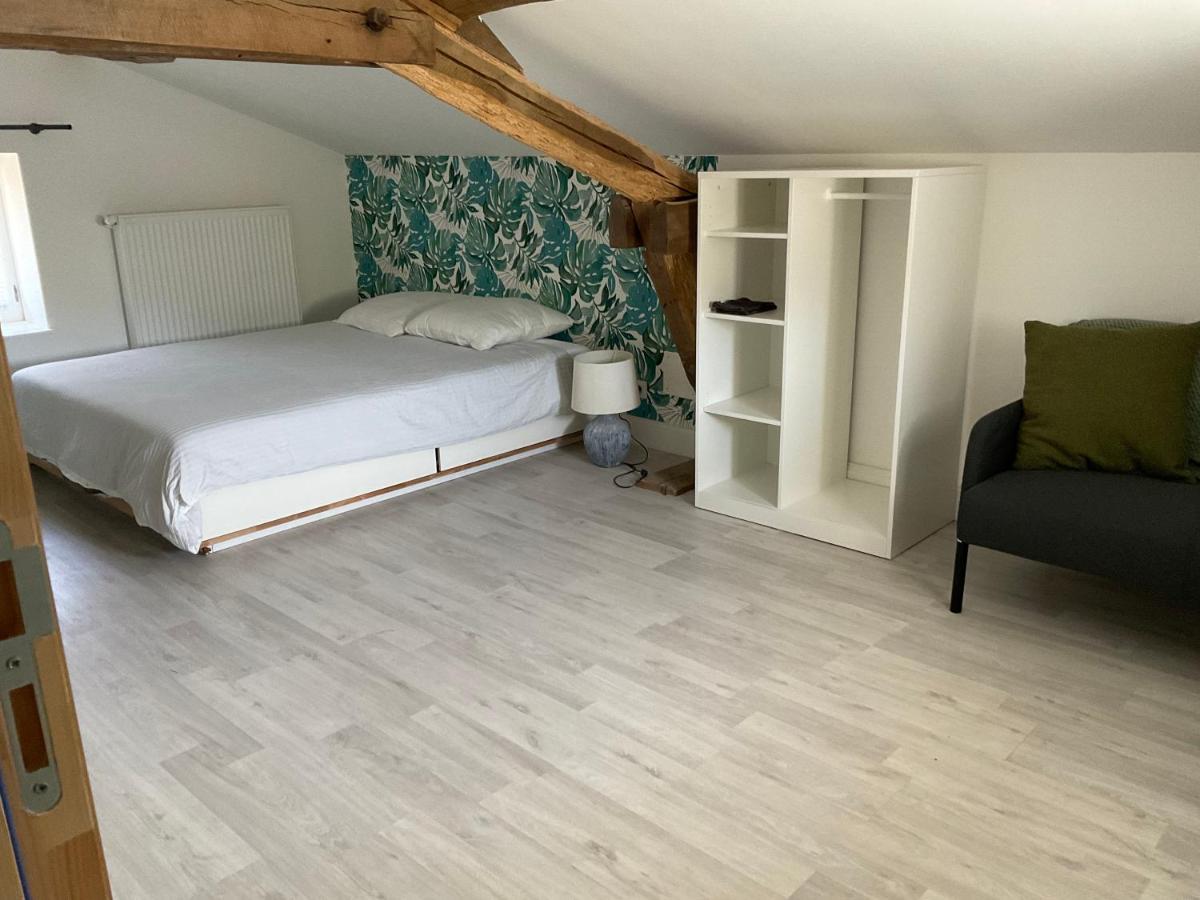 Ravissant Appartement Dans Cadre Verdoyant Marchampt Exterior photo
