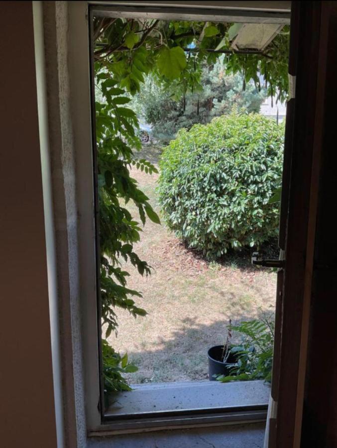 Ravissant Appartement Dans Cadre Verdoyant Marchampt Exterior photo